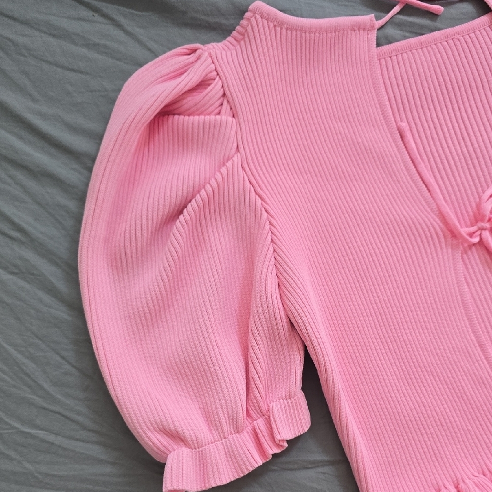 Bundle: Endless Rose Ribbed Pink Knit Top. Miss Love Ribbed Blk Sleeveless Small - Picture 8 of 13